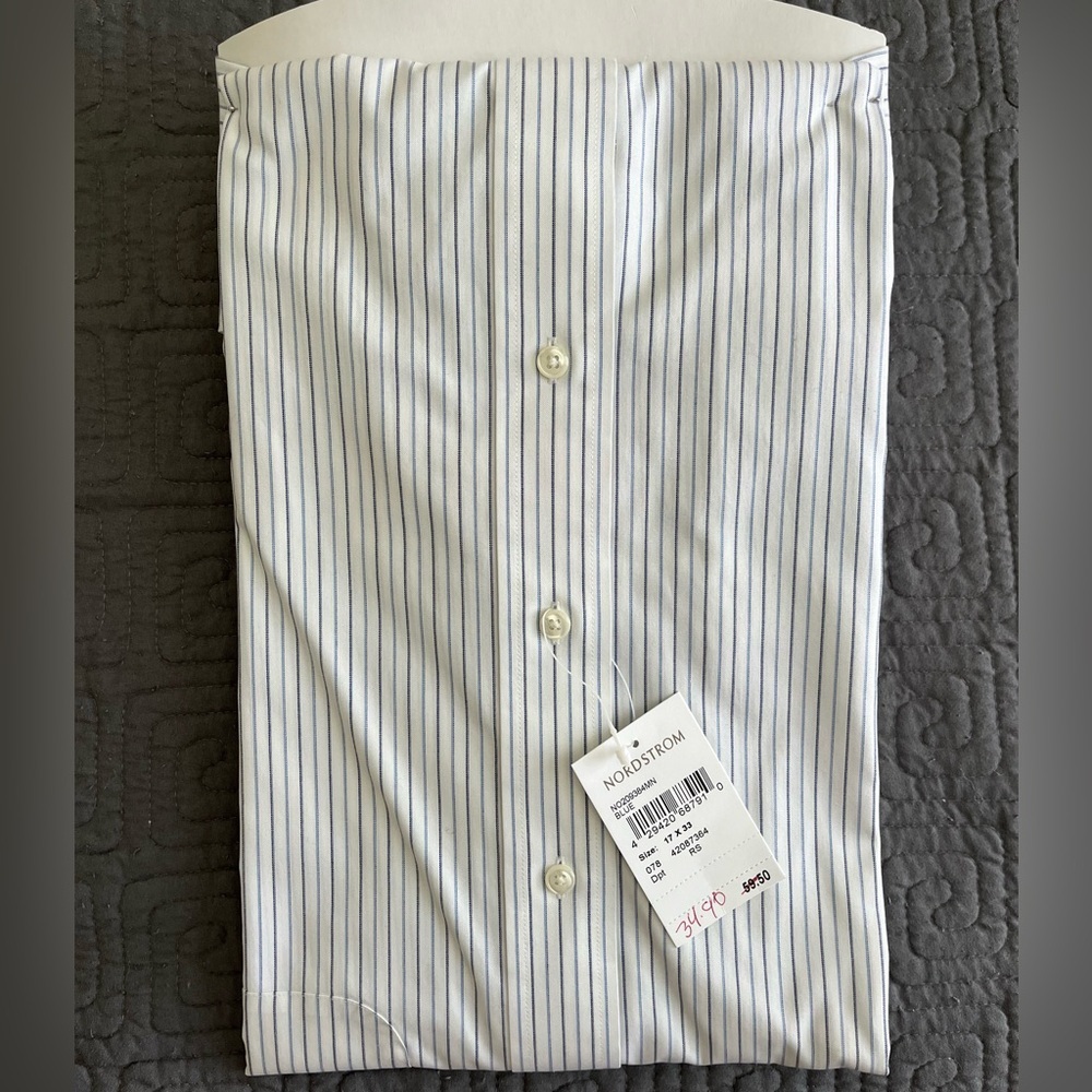 Nordstrom Men's Blue Pinstripe Dress Shirt - Picture 3 of 3